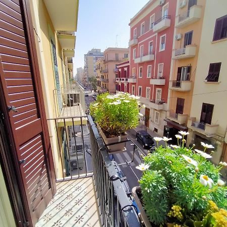 Sonnino Suite Jacuzzi Apartment Μπάρι Εξωτερικό φωτογραφία