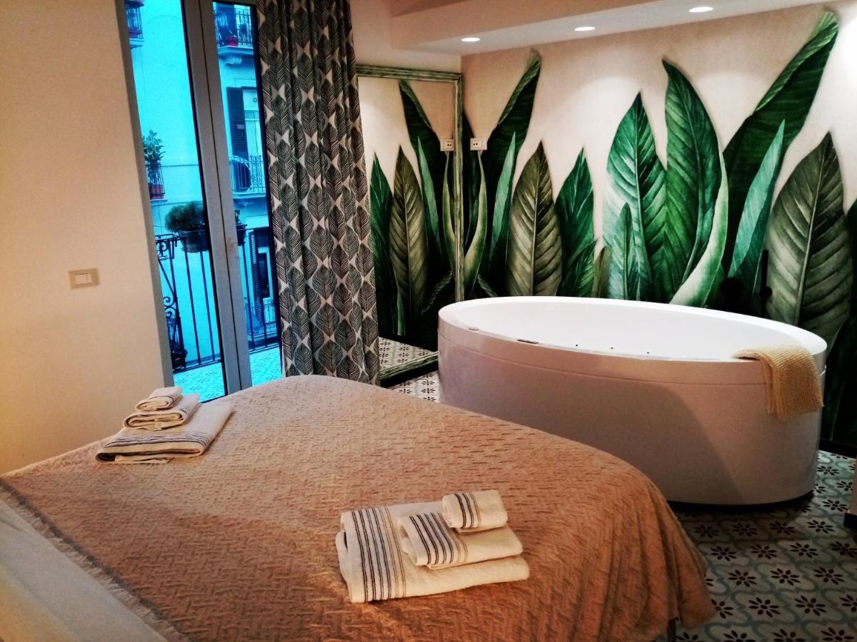 Sonnino Suite Jacuzzi Apartment Μπάρι Εξωτερικό φωτογραφία